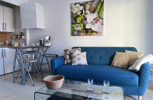 La Californie Apartment | Studio in the low lantern sector near the sea Nice Ouest