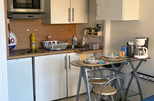 La Californie Apartment | Studio in the low lantern sector near the sea Nice Ouest