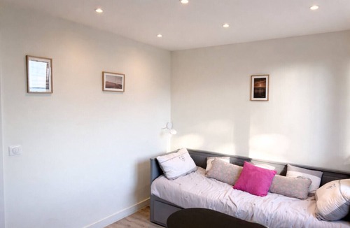 Villeneuve Loubet Beach Apartment | Studio - marina sea view- smart