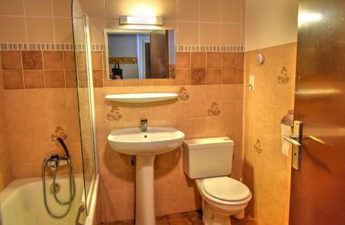 Morzine Apartment | Studio mezzanine au cœur de Morzine avec parking - FR-1-524-52