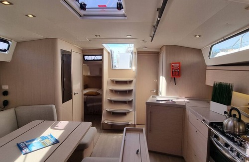 Golfe Juan Boat Rental | Sun-Kissed Sailing Adventure in Provence-Alpes-Côte d'Azur