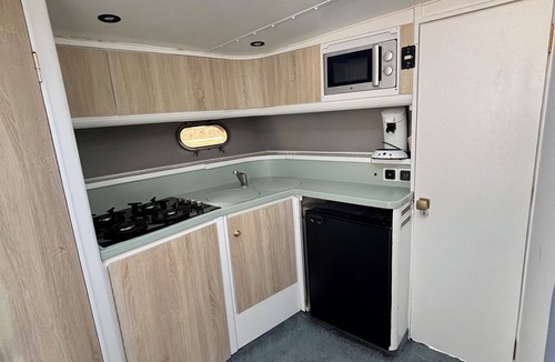 La Napoule Boat Rental | Superb 15-metre boat with Jacuzzi/spa