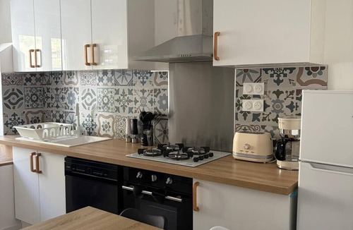 Tulle House | Sur Tulle - La Maison des Voyageurs - 3 Bedrooms