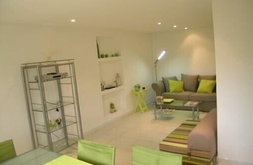 8th Arrondissement Apartment | T2 43 m2 near the beach