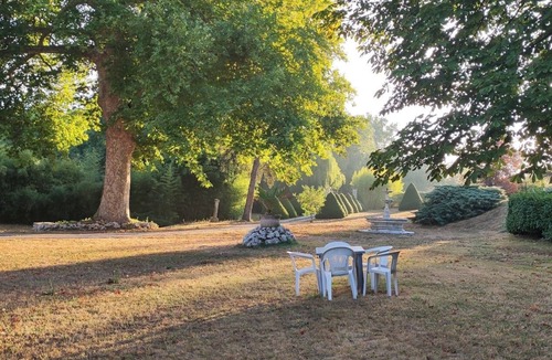 Port-d'Envaux House | T2 Climatisé Dans le Parc du Castel Silence, 900m de la Plage Port D'envaux