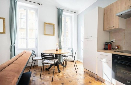 Vauban Apartment | T2 - Rue Paradis - Cosy