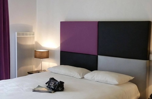 La Baule-Escoublac Hotel | Terrace Apt w/Pool Near La Baule Beach & Thalasso Center