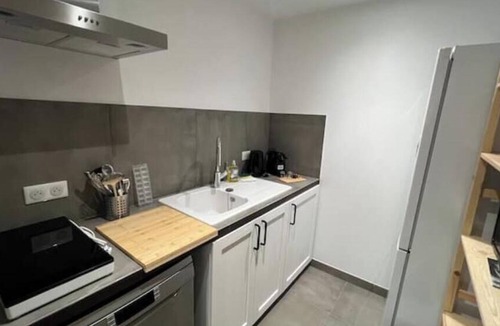 Gordes Apartment | The Little Cottage "Fanny"