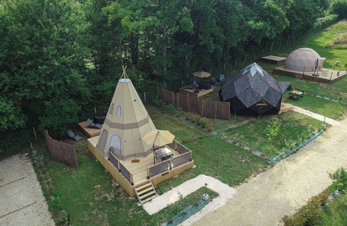 Fontenoy Cabin | The Luxury Two-Story Teepee