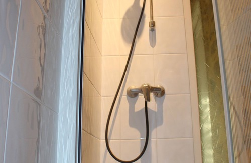 Lamure-sur-Azergues House | The Old Walls, a large apartment with floor and pool