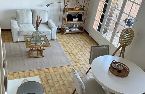 Le Lavandou House | Typical house of Provence in quiet surroundings, with breathtaking sea-view