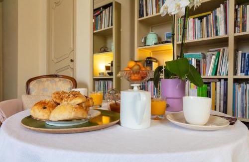 Calas Bed & Breakfast | Une chambre au Château