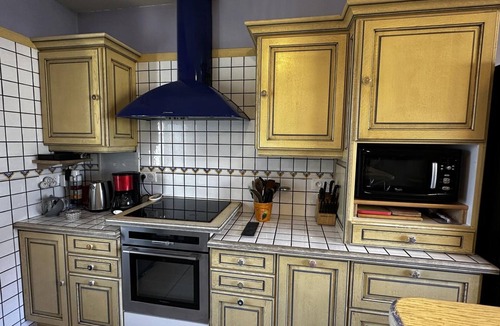 Moulins Cottage | Urban house, air conditioning, pets welcome – 6 guests