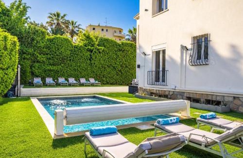 Juan-les-Pins House | UrbanFlat 228 - Villa d Exception avec Piscine Privee et Plages a Pied Juan les Pins