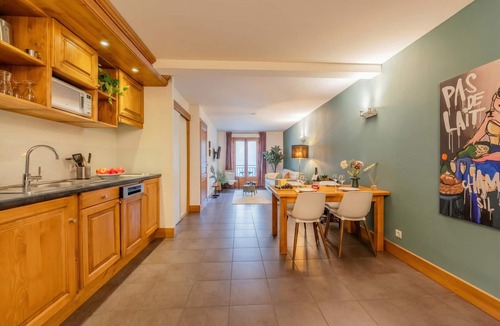Vallorcine Apartment | V Loriaz 11: Beside Ski Lift; Pool, Sauna & Gym, Vallorcine (Argentiere), France