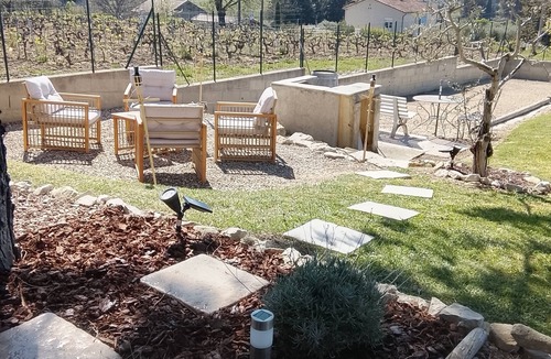 Seguret House | Vacation home rental 6 persons near Vaison La Romaine