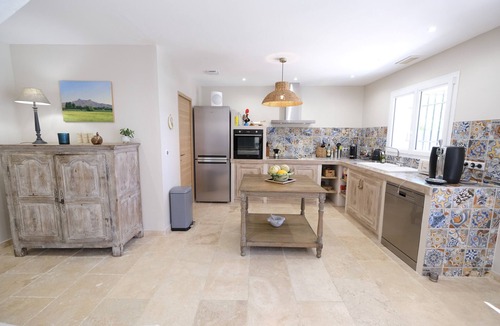 Aureille Villa | Vacation rental house with pool AUREILLE LS1-386