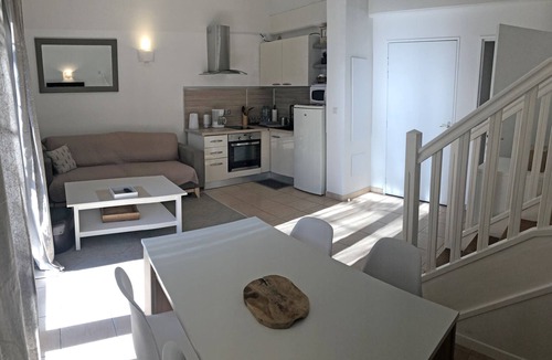Mouries Condo | Vacation rental house with pool MOURIES LS1-362