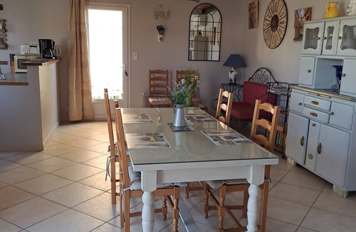 Grillon Villa | Vacation rental in Provence, with a pool and an enclosed garden, 4 km from Grignan
