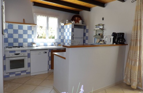 Grillon Villa | Vacation rental in Provence, with a pool and an enclosed garden, 4 km from Grignan