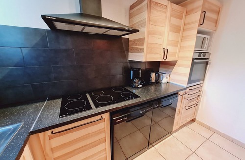 Mont-de-Lans Apartment | Very large duplex at the foot of the chair lift for 16/18 people