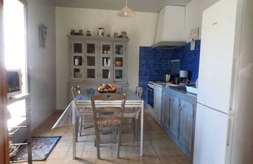 Le Thor Villa | Very quiet villa with fenced garden and private pool near Luberon