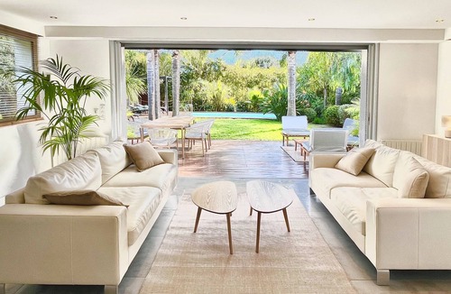 Le Cannet Villa | Villa , 2 miles & 6 min from Cannes Croisette, beaches & FILM FESTIVAL
