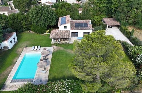 Eyragues House | Villa 220m2, land 3000m2, 5 "village on foot, 4km Saint-Rémy-de-Provence