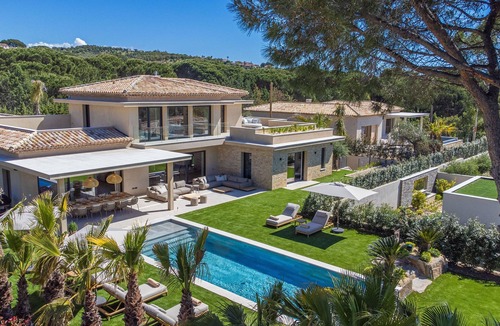 Sainte-Maxime Villa | Villa 400m² | Sea view | close to the center | luxury