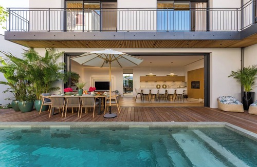 Le Moulleau House | Villa Émeraude: A stunning villa located 150 meters from the beach.