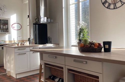 Saint-Saulge Villa | Villa in a green setting in the Morvan foothills