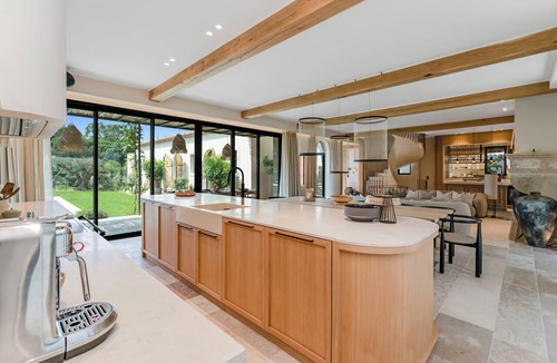 Ramatuelle House | Villa Levante in Ramatuelle | Pool, Garden & Stone Charm