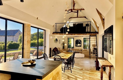 Coly Villa | Villa Luceo Perigord Dordogne 10p Pool A/C