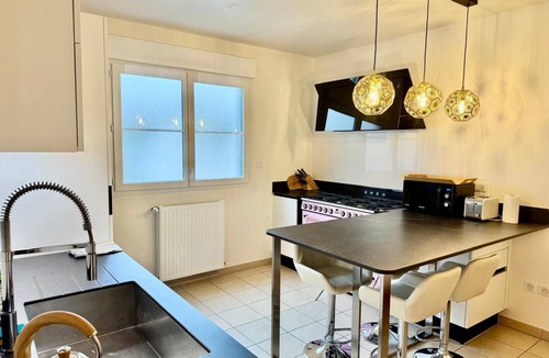 Chessy Villa | Villa Madison 4-bedroom Val d'Europe, Vallée Village, Disnleyland Paris