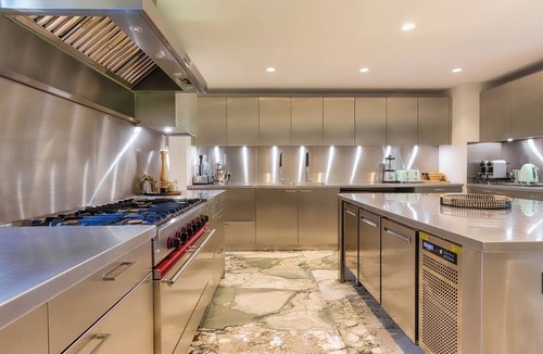Saint-Tropez House | Villa Malko Luxe, A superb sunny Provencal Bastide