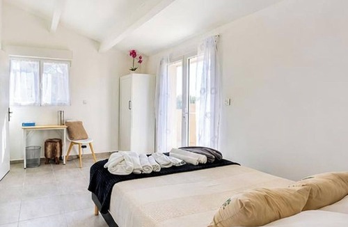 Bandol Resort | Villa Panorama Bandol - Port & Beach on foot