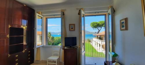 Saint-Tropez Hotel | Villa Playa del Sol - B1e1