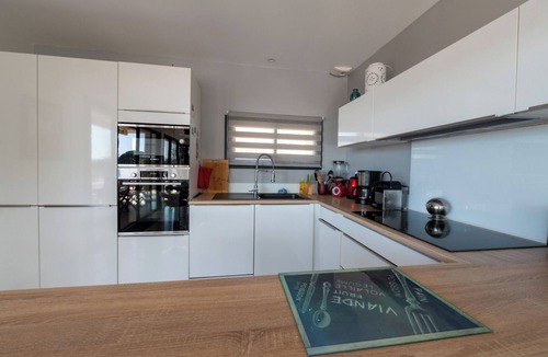 Miramar Villa | Villa sleeps 10 sea view/La Londe Les maures between Hyères and le Lavandou