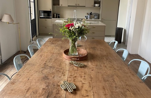 Soulac-sur-Mer Villa | Villa Turquoise, steps from the beach and market. Sleeps 14. Swimming pool