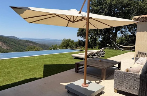 La Garde-Freinet House | Villa with a stunning view of the Massif des Maures.