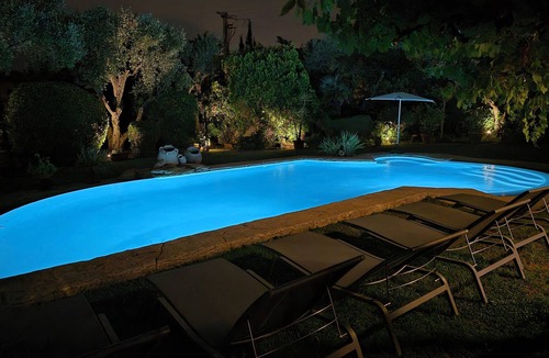 Saint-Laurent-du-Var Villa | Villa WithGarden- Pool - Wifi - AC-View Of The Sea