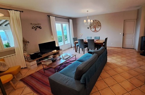 Visan Villa | Villa with panoramic view and swimming pool located in Visan Provence PROMO SEMAINE