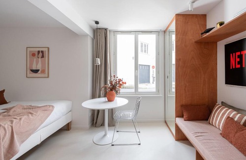 Grand Parc-Paul Doumer Apartment | White - cœur Chartrons Jardin Public - Parking - Clim