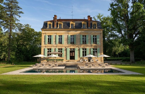 Mouleydier House | Wild Elegance: A 120-Acre Forest & Château