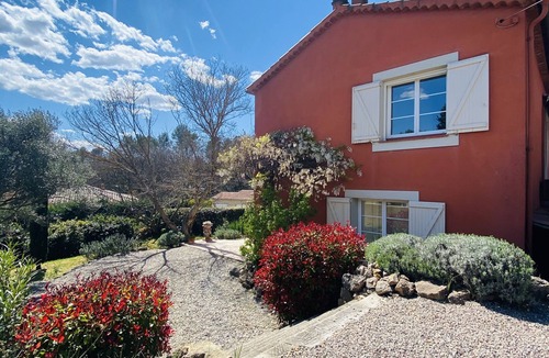 Lorgues Villa | Wonderful Provencal Villa with Private Pool and close to the Village