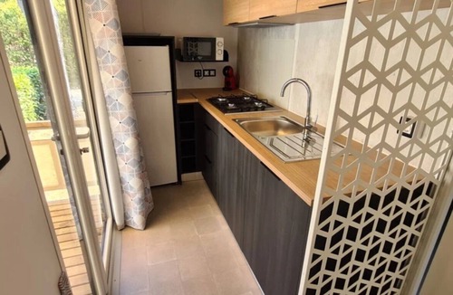 Valensole House | ZEcamping 3* dog friendly piscine dans le parc régional du Verdon