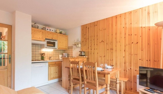 2-room Apartment in Serre-Chevalier - Sleeps 4, includes parking in Saint-Chaffrey