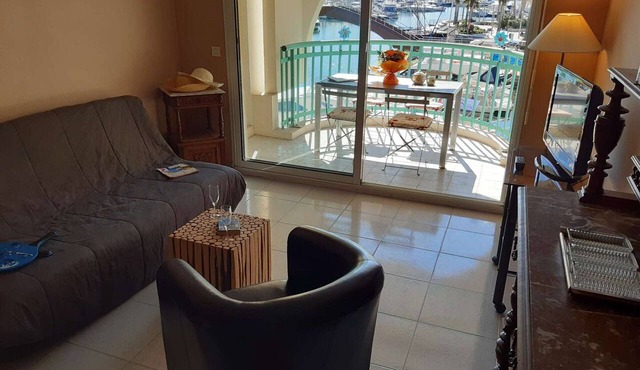 2-room apartment with terrace and parking, near thalassotherapy