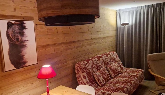 240m from resort center, 4th floor, balcony, tv, 35m², Alpe d'Huez
