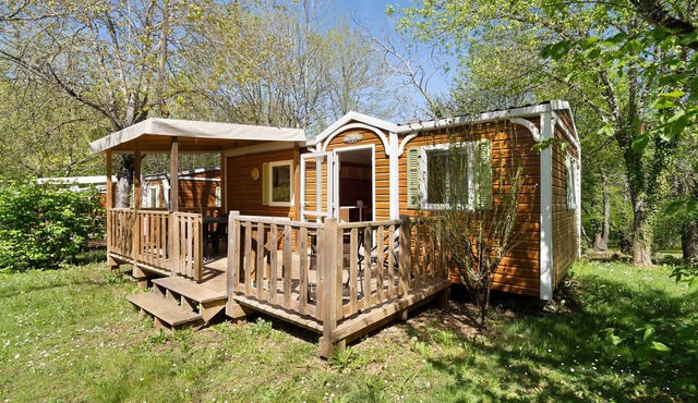 3★ Campsite in Périgord Noir – Mobile Home with Pool, Fishing & Family Activities